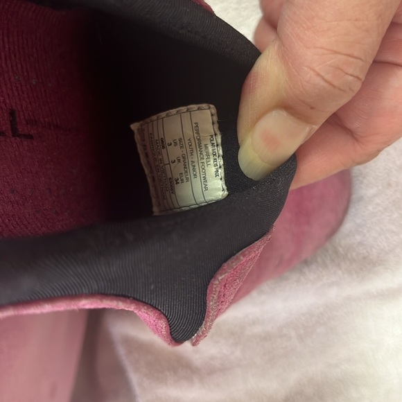 Merrell girls pink and gray hiking boots in size 4 - Picture 9 of 10
